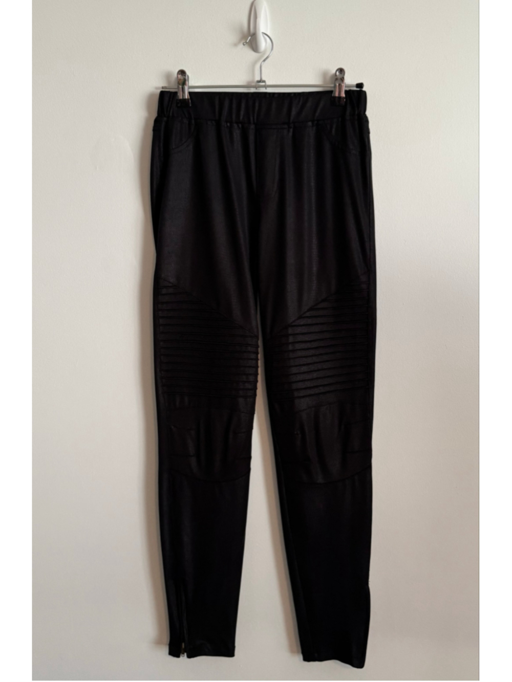 Women's Umgee Black Faux Leather Moto Leggings S